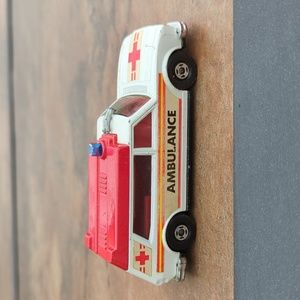 VINTAGE LESNEY K-49 AMBULANCE 1974 diecast